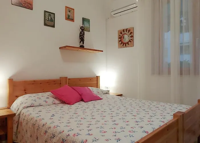 Coral Breeze Апартаменты *