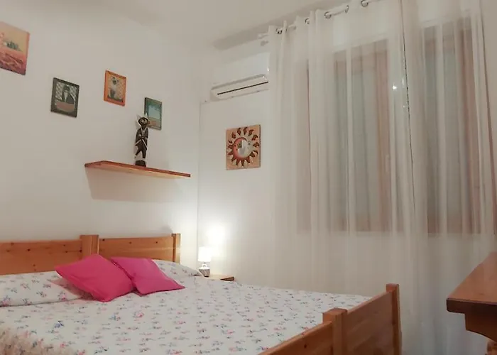 Апартаменты Coral Breeze