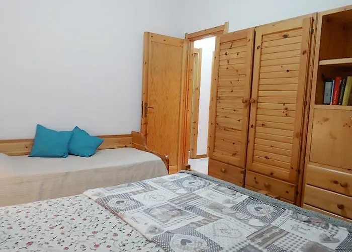 Апартаменты Coral Breeze *